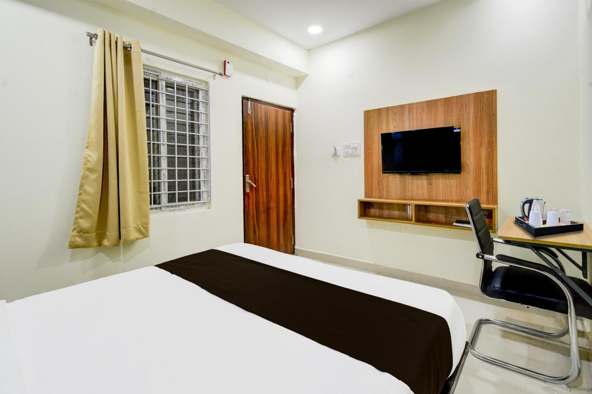 Super Townhouse Kukatpally North Formerly Munagala Arcade 2*